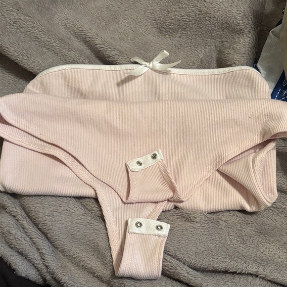 Pink Strapless Top with Bow Detail - Picture 2 of 2